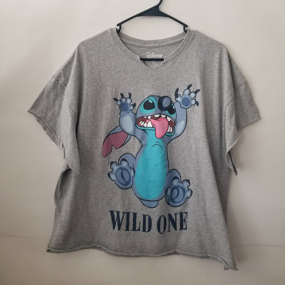 Disney Lilo & Stitch Women 2XL Gray Graphic Wild One Short Sleeve Cutoff Crop To